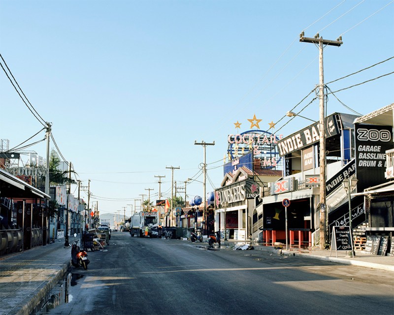 morning strip pool 001